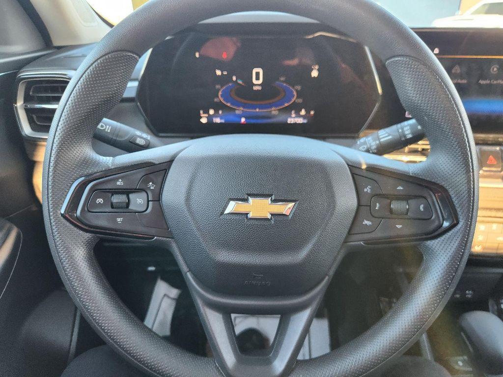 used 2025 Chevrolet TrailBlazer car, priced at $23,995
