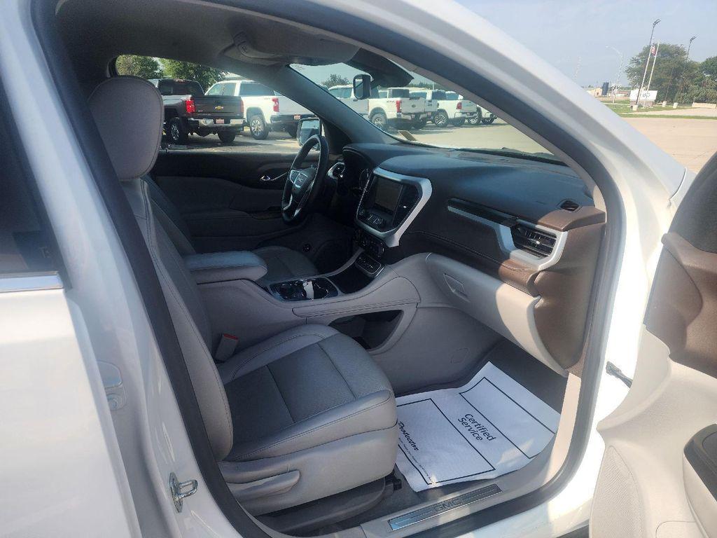 used 2023 GMC Acadia car, priced at $29,995