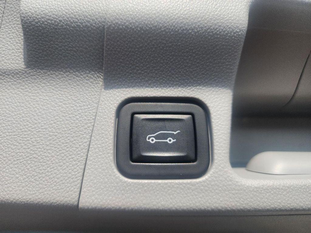 used 2023 GMC Acadia car, priced at $29,995