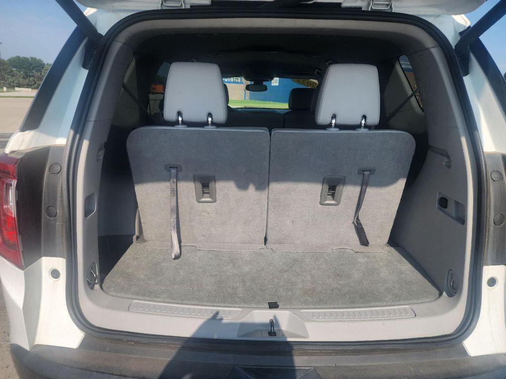 used 2023 GMC Acadia car, priced at $29,995