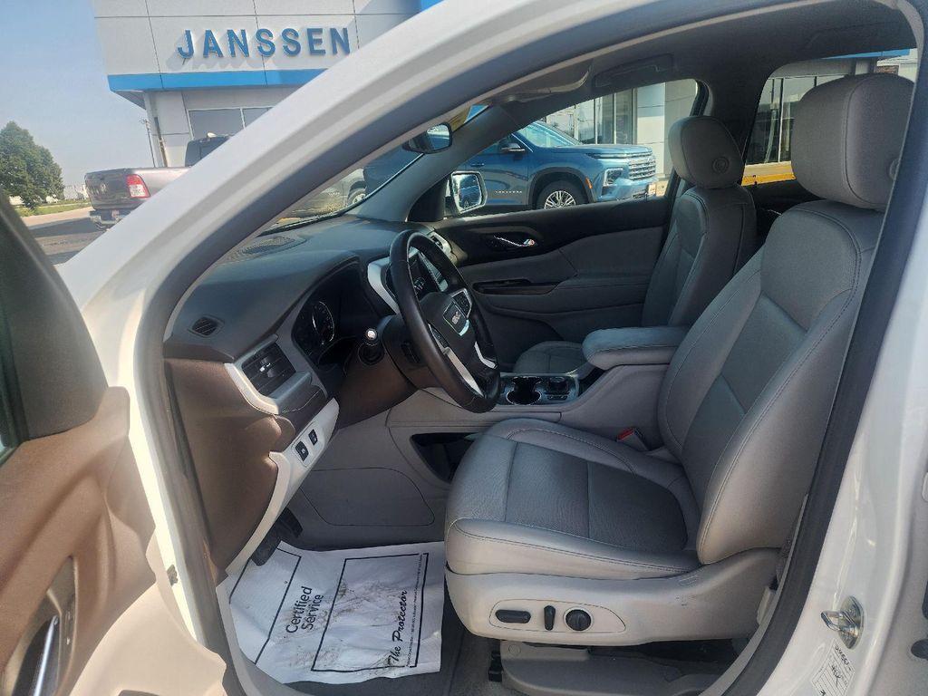 used 2023 GMC Acadia car, priced at $29,995