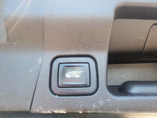 used 2023 GMC Acadia car, priced at $30,995