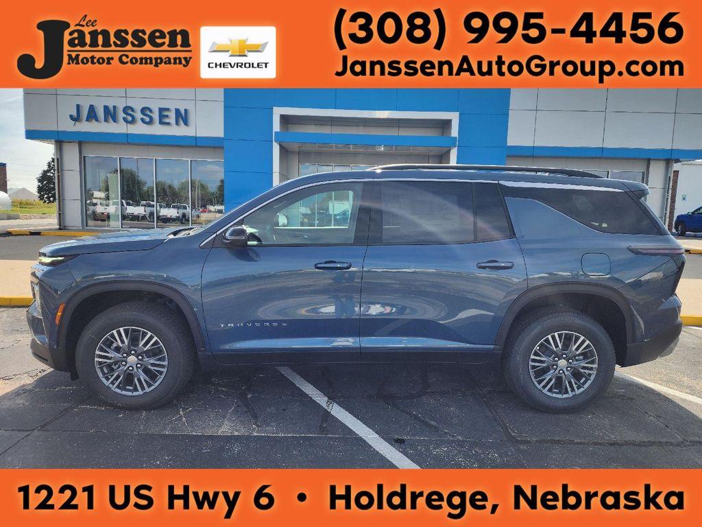 new 2026 Chevrolet Traverse car, priced at $43,695