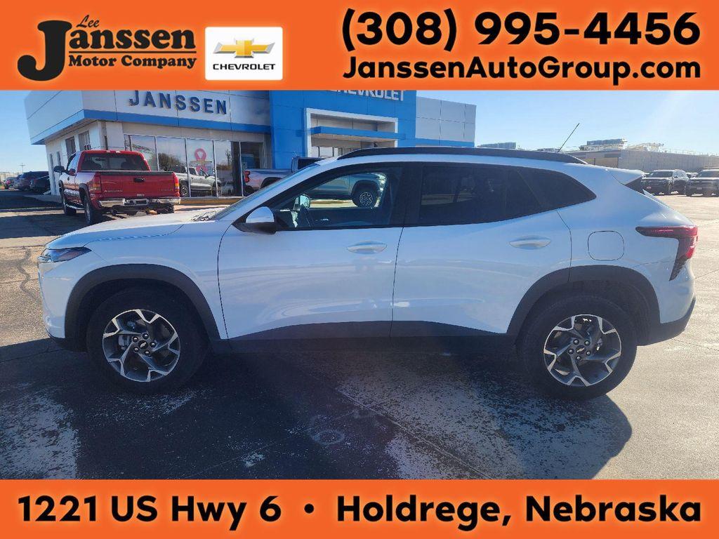 used 2025 Chevrolet Trax car, priced at $20,750