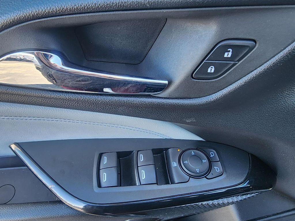 used 2025 Chevrolet Trax car, priced at $20,750