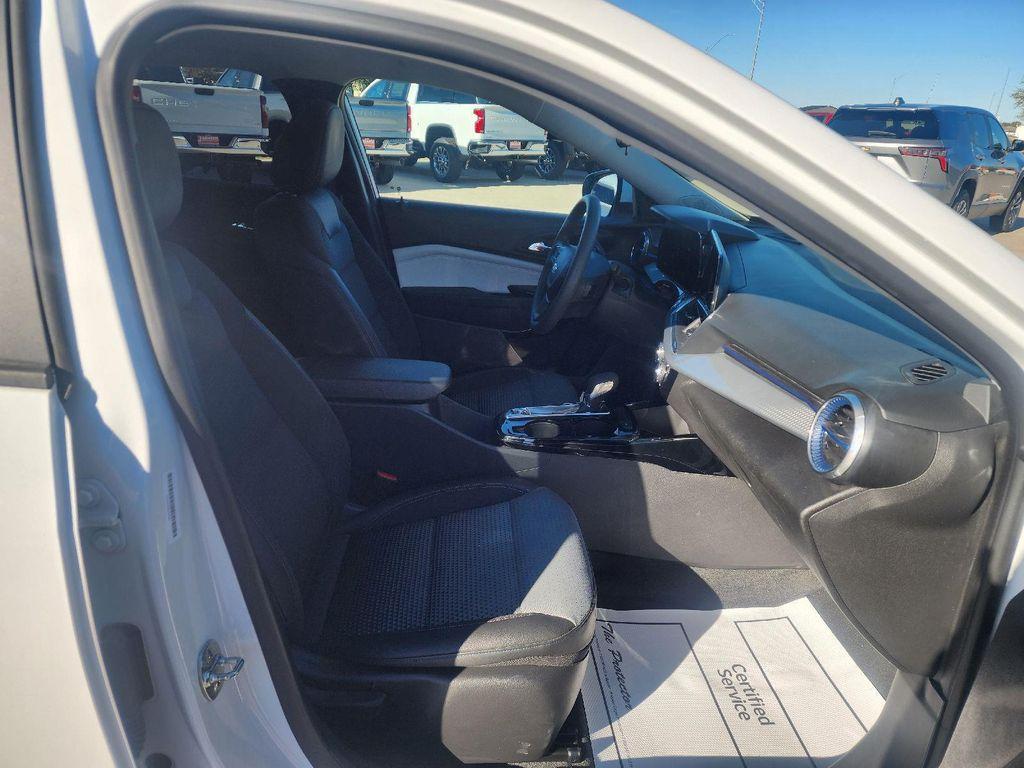 used 2025 Chevrolet Trax car, priced at $20,750