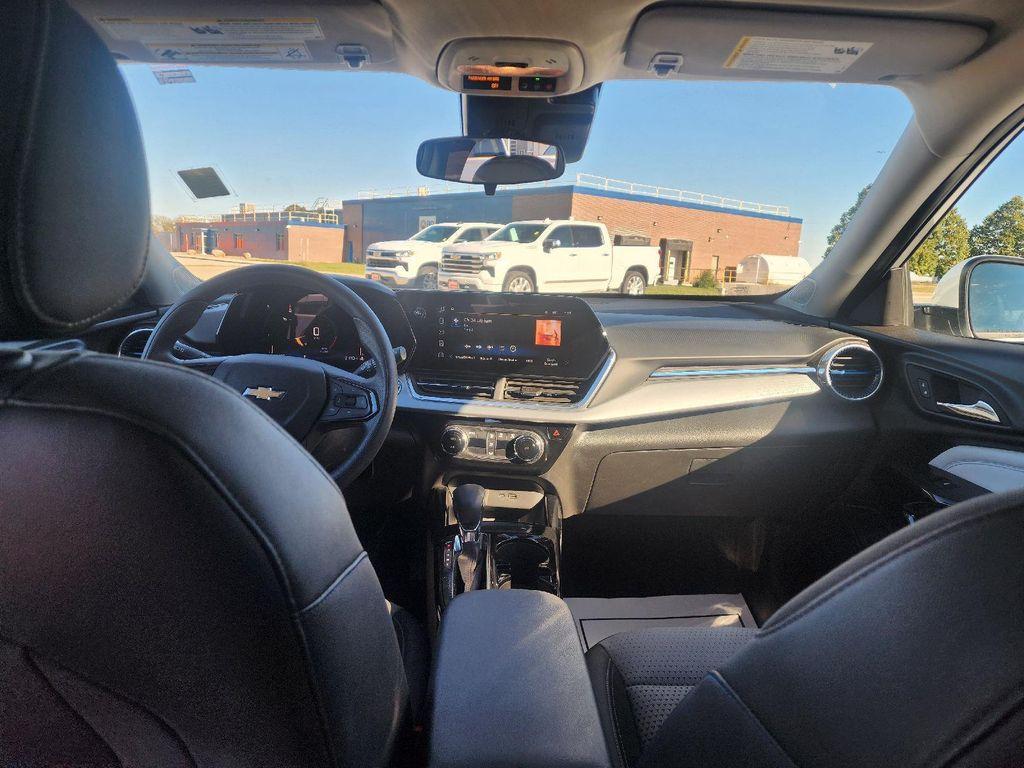 used 2025 Chevrolet Trax car, priced at $20,750