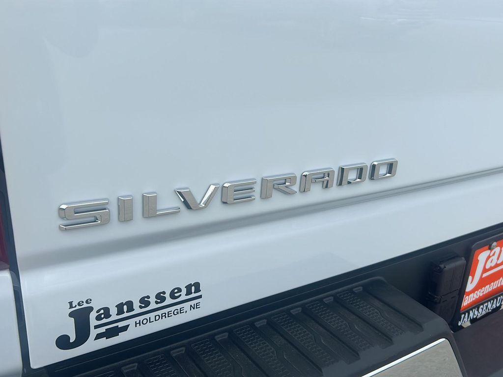 new 2026 Chevrolet Silverado 3500 car, priced at $73,575