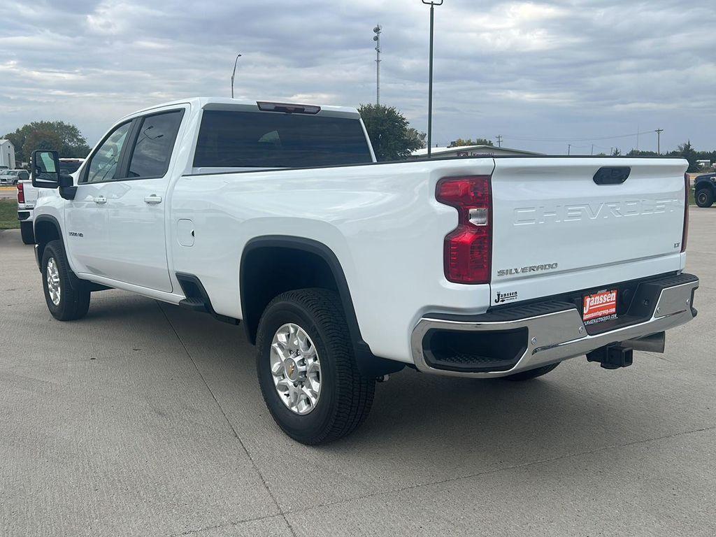 new 2026 Chevrolet Silverado 3500 car, priced at $73,575