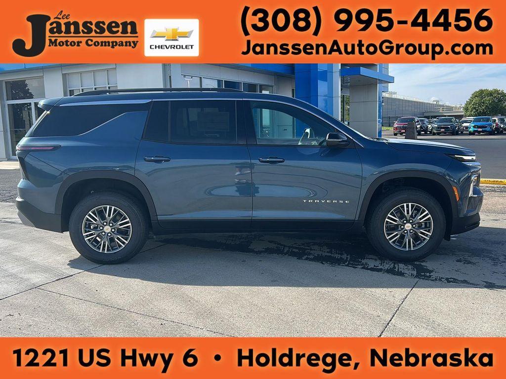 new 2026 Chevrolet Traverse car, priced at $43,695