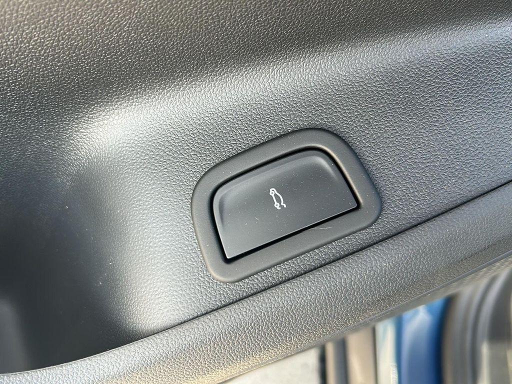 new 2026 Chevrolet Traverse car, priced at $43,695