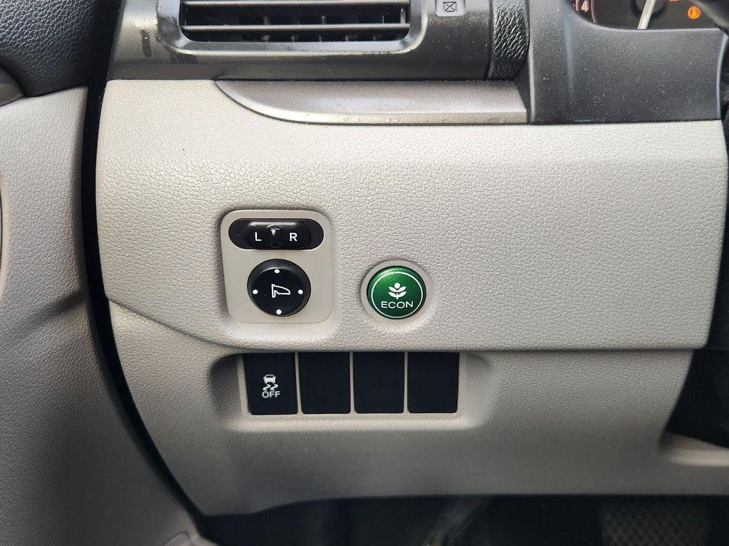 used 2017 Honda Pilot car, priced at $17,995