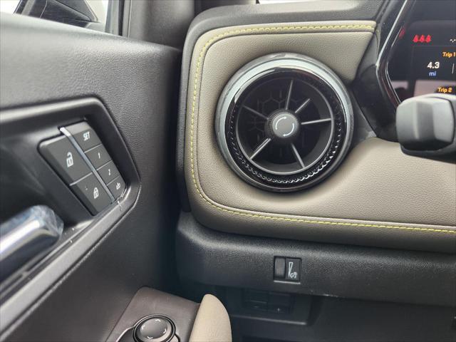 new 2025 Chevrolet Colorado car, priced at $52,060
