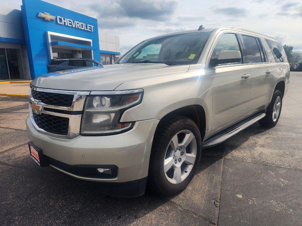 used 2015 Chevrolet Suburban car, priced at $11,995