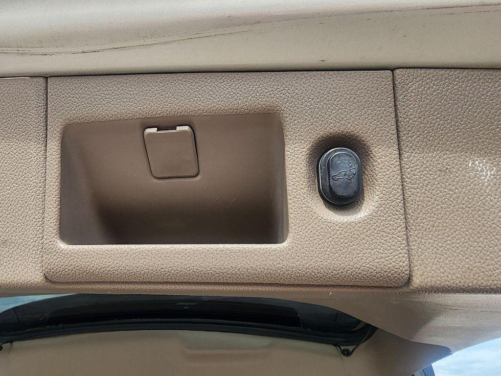 used 2015 Chevrolet Suburban car, priced at $11,995
