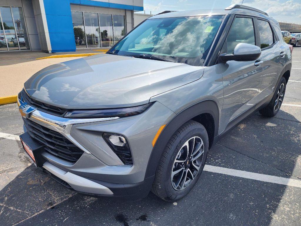 new 2026 Chevrolet TrailBlazer car, priced at $29,270