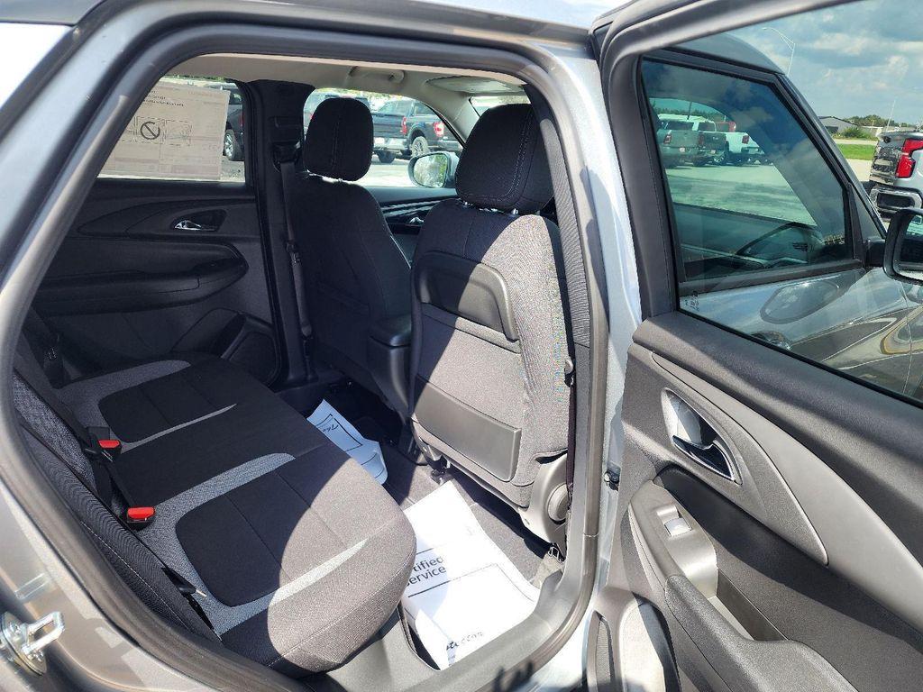 new 2026 Chevrolet TrailBlazer car, priced at $29,270