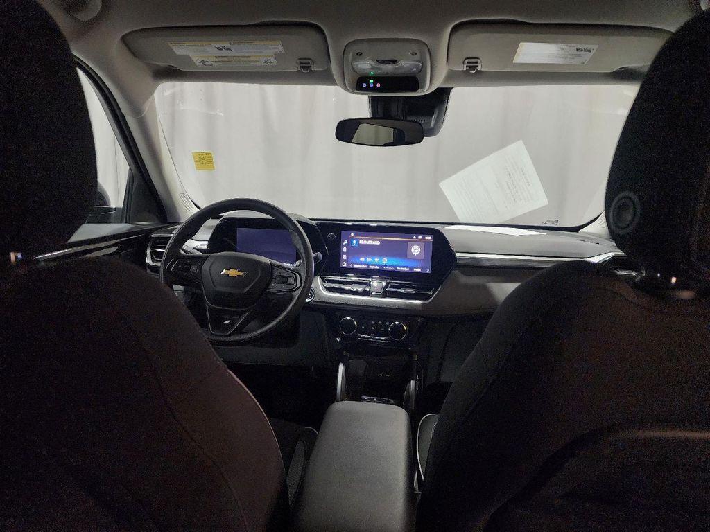 used 2025 Chevrolet TrailBlazer car, priced at $23,995