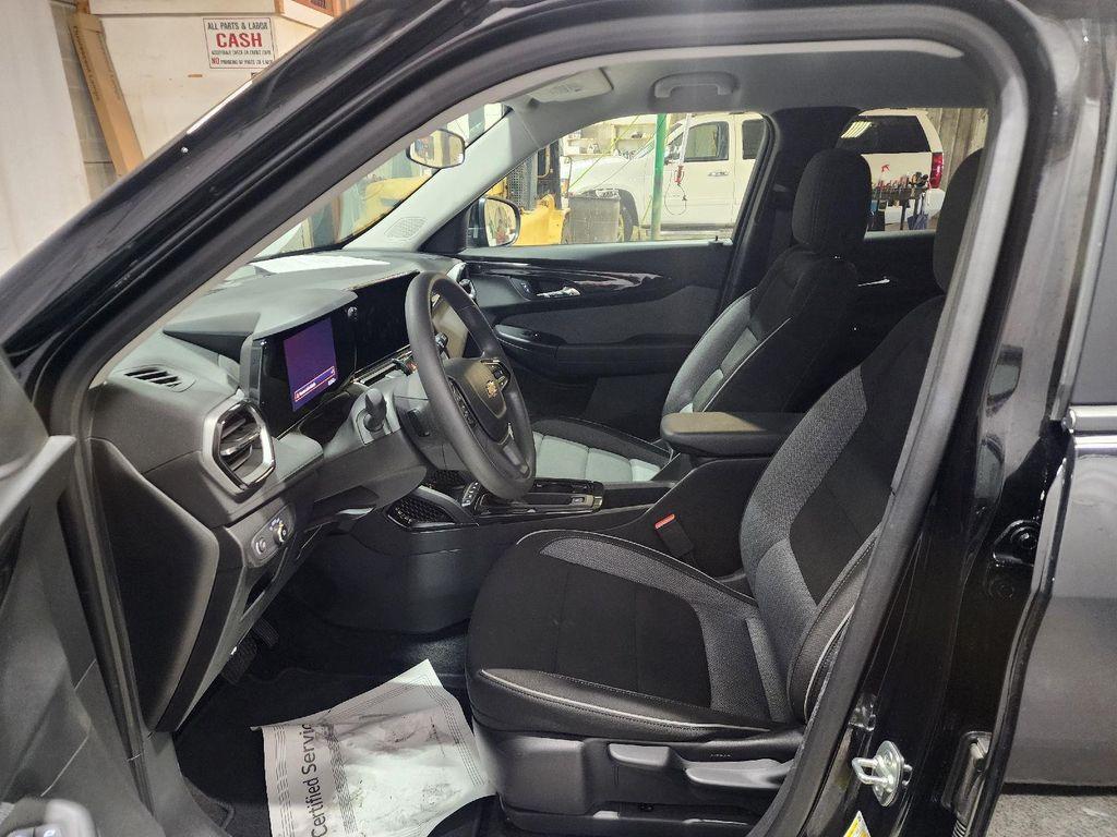 used 2025 Chevrolet TrailBlazer car, priced at $23,995