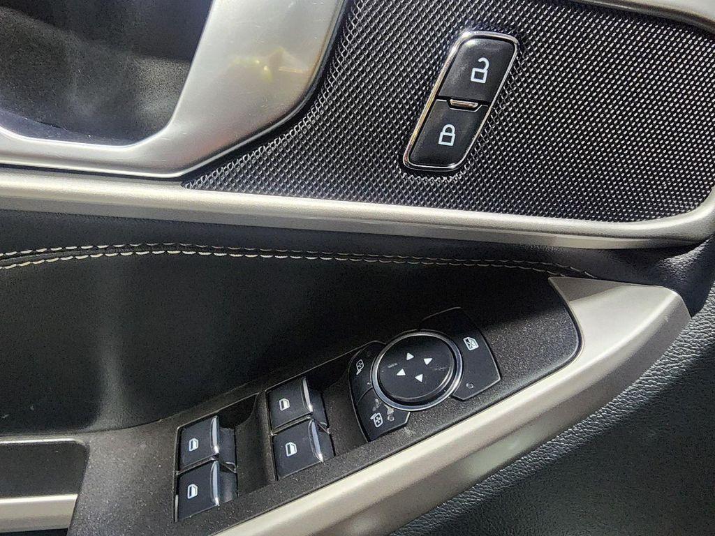 used 2024 Ford Explorer car, priced at $34,995
