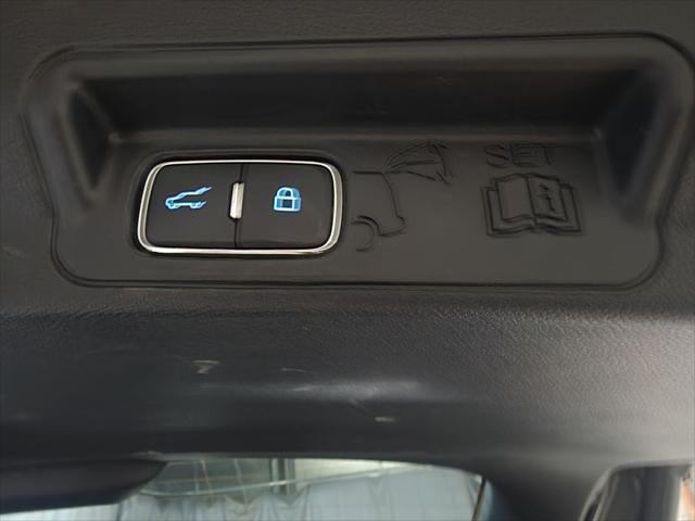 used 2024 Ford Explorer car, priced at $36,995