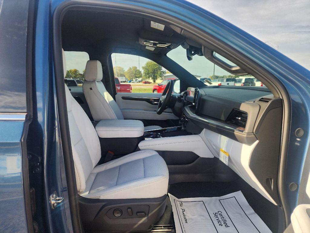 new 2026 Chevrolet Suburban car, priced at $84,190