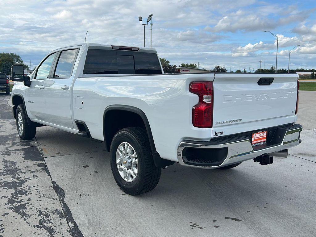 new 2026 Chevrolet Silverado 3500 car, priced at $72,915