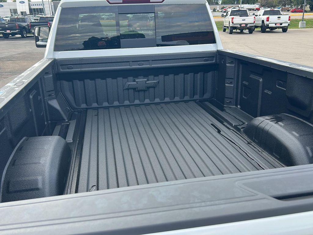 new 2026 Chevrolet Silverado 3500 car, priced at $72,915