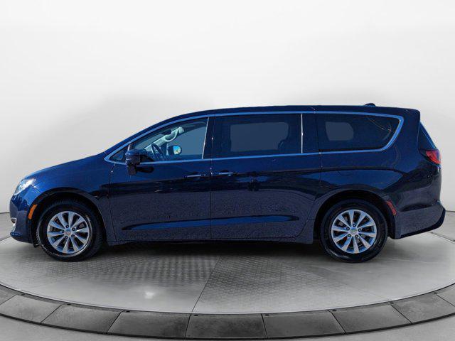 used 2019 Chrysler Pacifica car, priced at $10,000