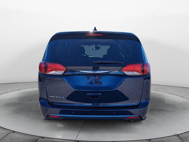 used 2019 Chrysler Pacifica car, priced at $10,000