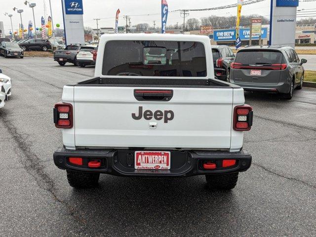 used 2021 Jeep Gladiator car, priced at $35,189