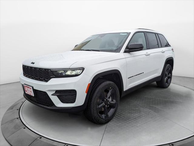 new 2025 Jeep Grand Cherokee car, priced at $43,274