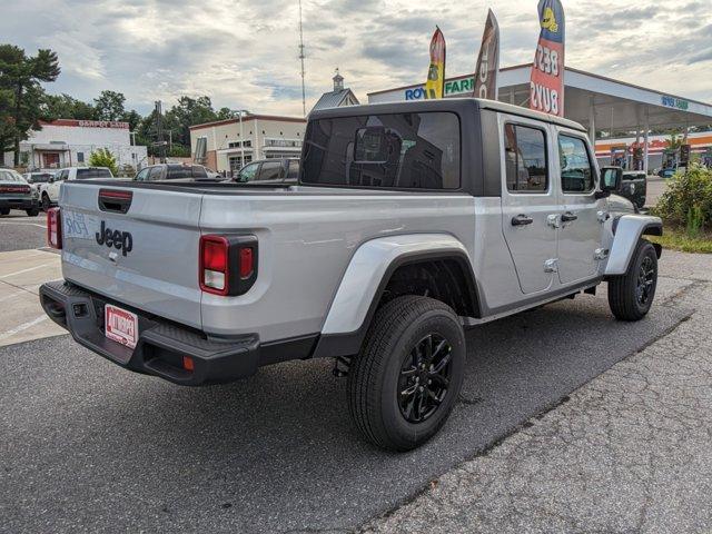 new 2023 Jeep Gladiator car