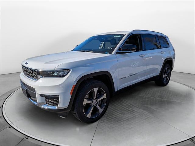 new 2023 Jeep Grand Cherokee L car, priced at $50,285