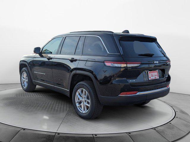 new 2025 Jeep Grand Cherokee car, priced at $40,999