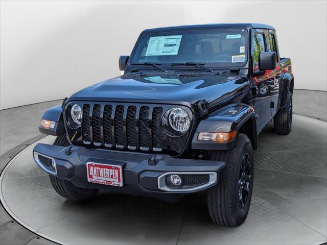 new 2023 Jeep Gladiator car, priced at $43,744