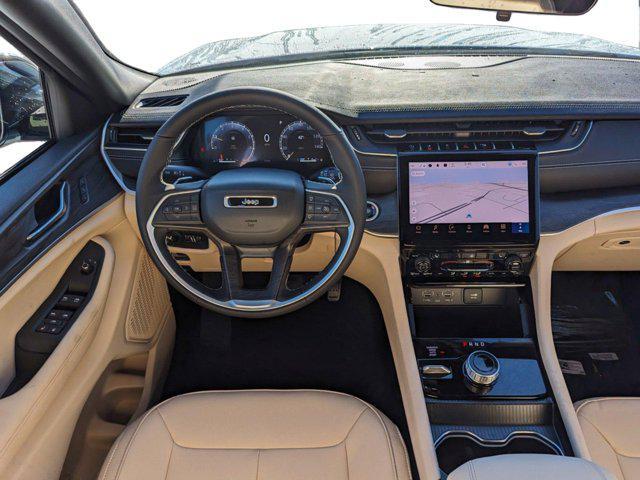 new 2025 Jeep Grand Cherokee L car, priced at $41,994