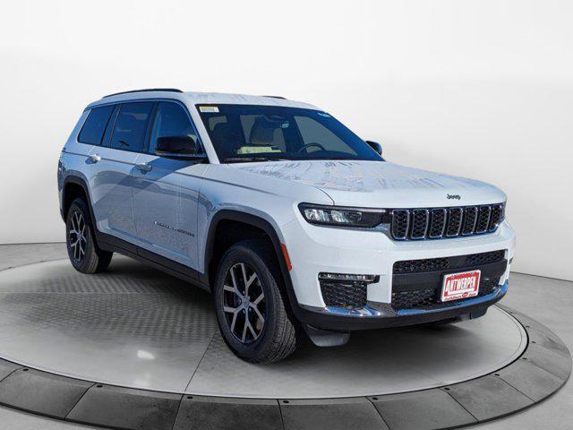 new 2025 Jeep Grand Cherokee L car, priced at $41,994