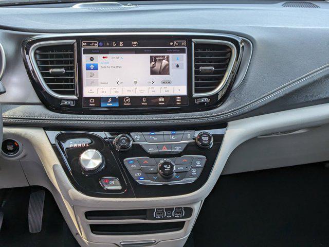 new 2023 Chrysler Pacifica Hybrid car, priced at $44,000