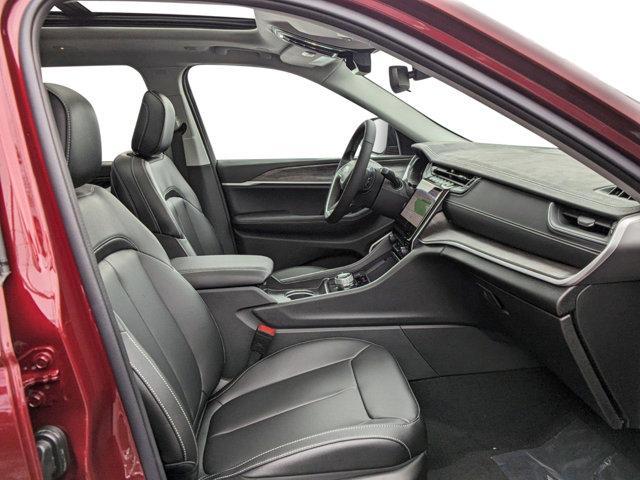 new 2024 Jeep Grand Cherokee L car, priced at $42,834