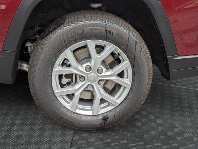 new 2024 Jeep Grand Cherokee L car, priced at $42,834
