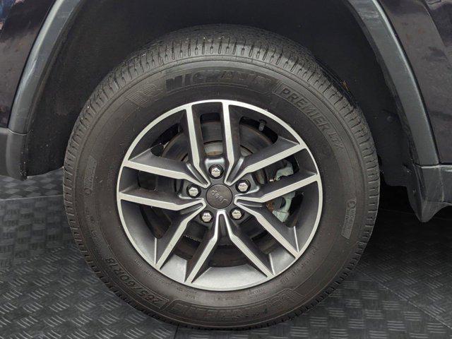 used 2021 Jeep Grand Cherokee car, priced at $27,470