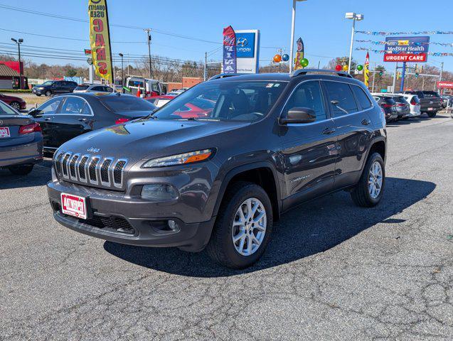 used 2018 Jeep Cherokee car, priced at $18,995