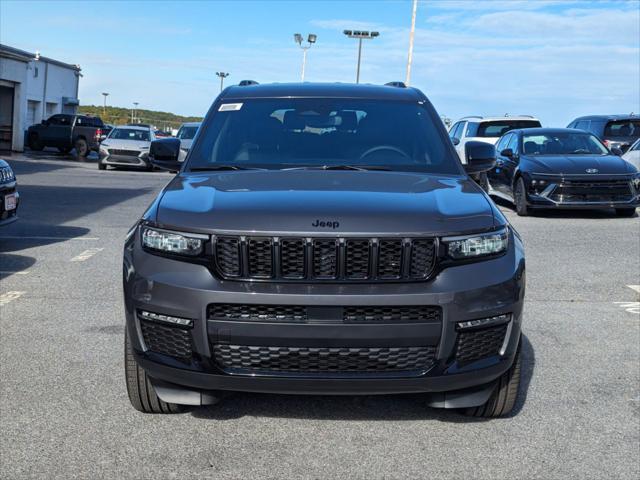 new 2025 Jeep Grand Cherokee L car, priced at $47,358