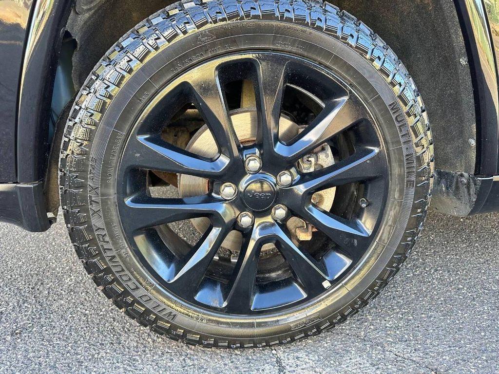 used 2018 Jeep Grand Cherokee car, priced at $15,495