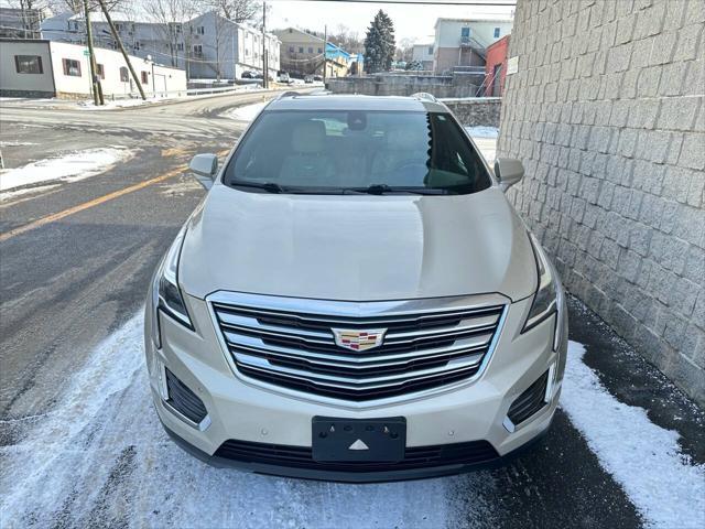 used 2017 Cadillac XT5 car, priced at $14,999