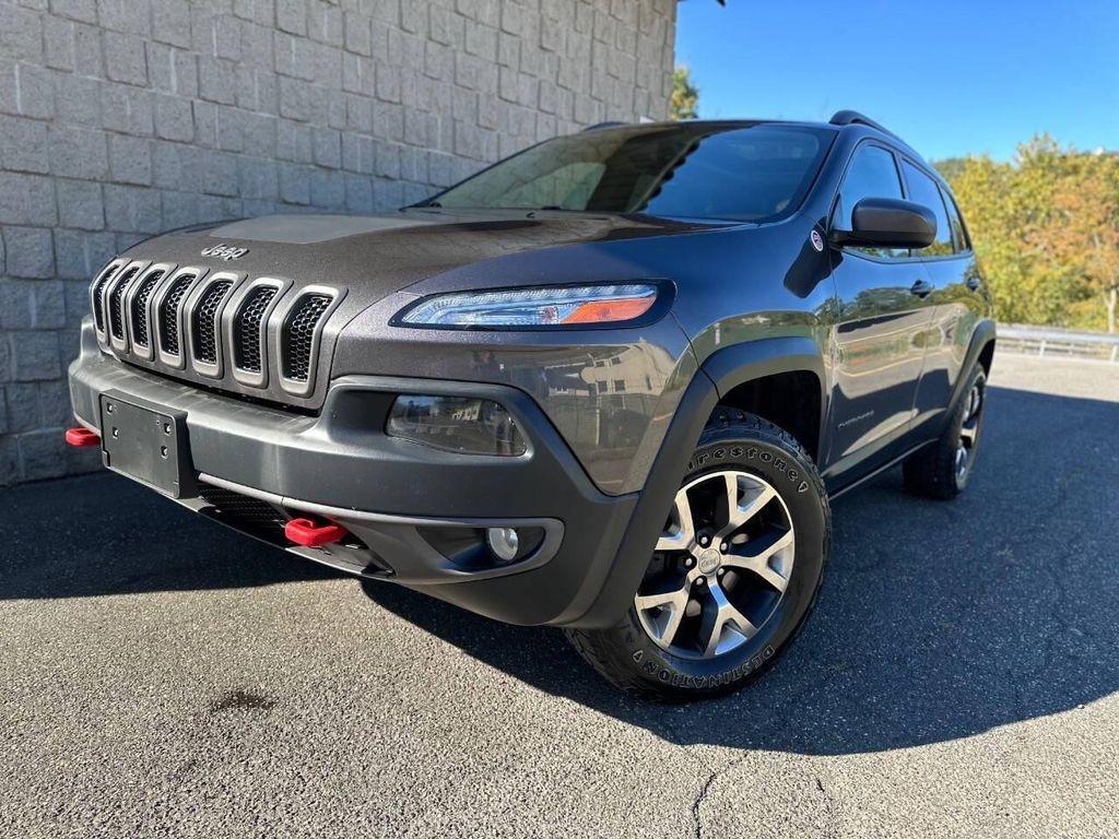 used 2016 Jeep Cherokee car, priced at $10,499