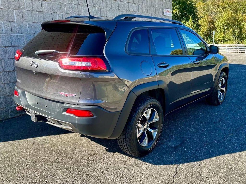 used 2016 Jeep Cherokee car, priced at $10,499