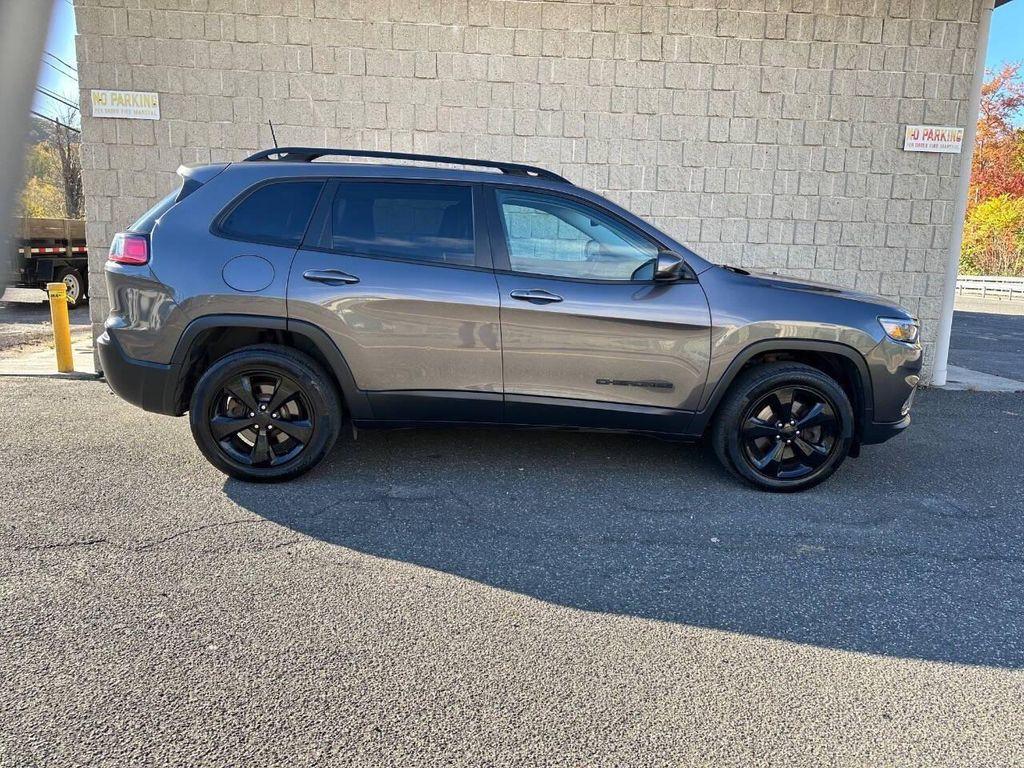used 2019 Jeep Cherokee car, priced at $15,999