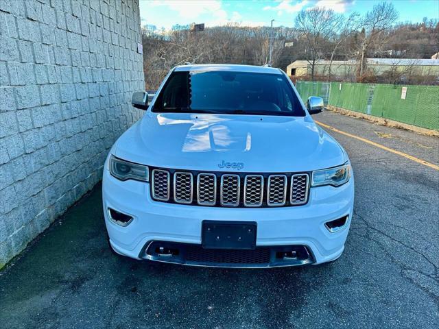 used 2017 Jeep Grand Cherokee car, priced at $14,749